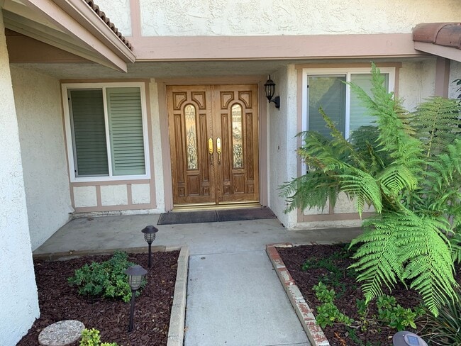 3716 Almendro Way in Camarillo, CA - Building Photo - Building Photo