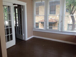 705 W 11th St in Austin, TX - Building Photo - Building Photo
