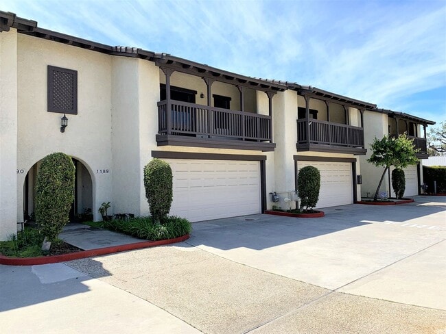 property at 1189 Strawberry Ln