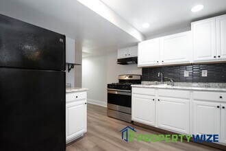 2017 St Paul St in Baltimore, MD - Building Photo - Building Photo