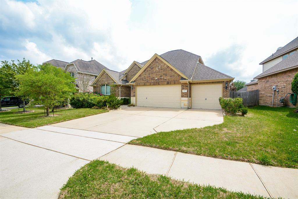 8414 Misty Mountain Trail Ln in Spring, TX - Foto de edificio