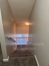 104 N 8th St in Princeton, WV - Foto de edificio - Building Photo