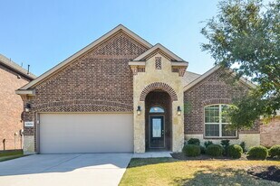 1805 Lake Pine Dr in Little Elm, TX - Building Photo