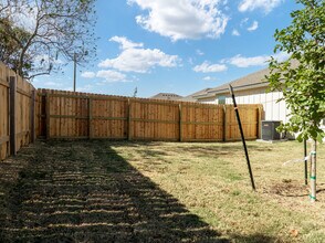 5110 Rose Gdn Lp in Killeen, TX - Building Photo - Building Photo