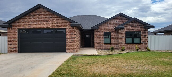 209 Abbey Rd in Clovis, NM - Foto de edificio - Building Photo