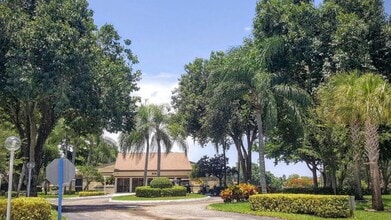 109 Gardens Dr in Pompano Beach, FL - Building Photo - Building Photo