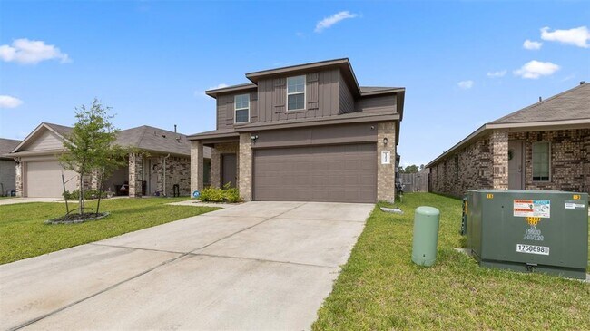 14040 Thunder Pnes Dr in Conroe, TX - Building Photo - Building Photo