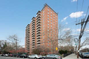Mark Terrace Apartments in Bronx, NY - Building Photo