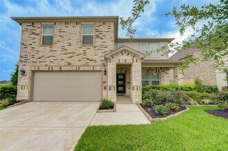 6027 Jenna Wy in Rosenberg, TX - Foto de edificio - Building Photo