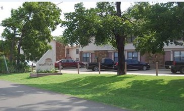 Wolf Run Apartments in Tahlequah, OK - Building Photo - Other