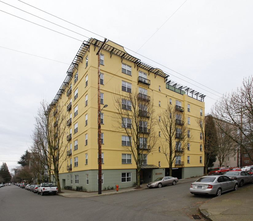 Kearney House Apartments in Portland, OR - Building Photo