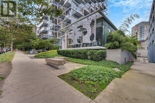 1770 Pendrell St in Vancouver, BC - Building Photo