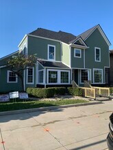 39 W Washington St in Shelbyville, IN - Building Photo - Building Photo