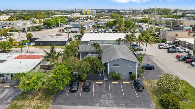 property at 400 SE 31st St