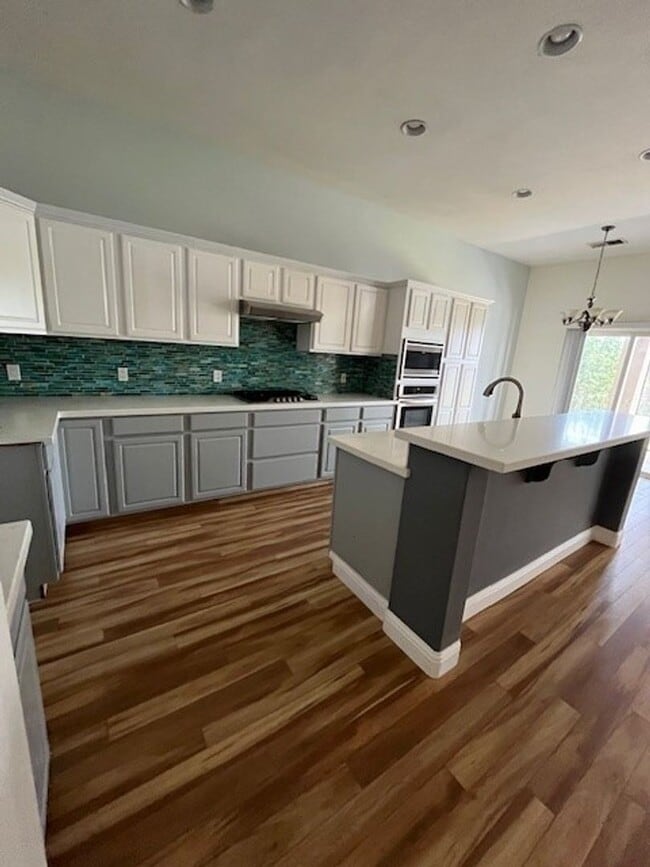 15321 Lake Berryessa Ct in Bakersfield, CA - Building Photo - Building Photo