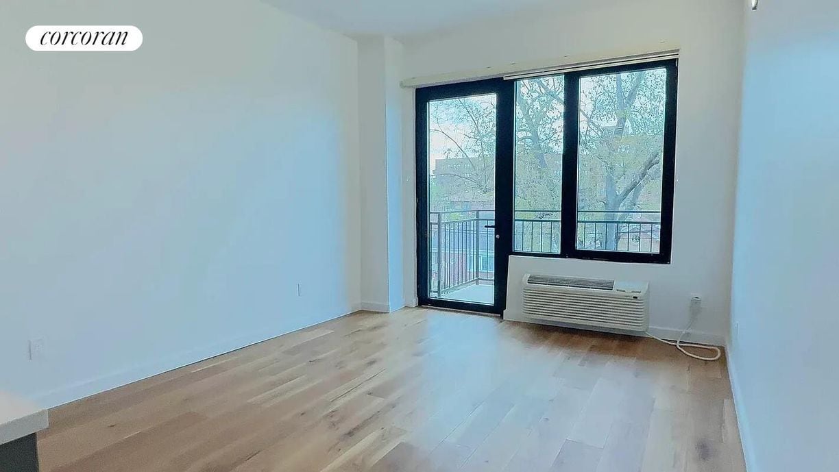 143-26 84th Rd in Queens, NY - Foto de edificio