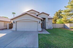 1520 S Pico Cir in Mesa, AZ - Building Photo