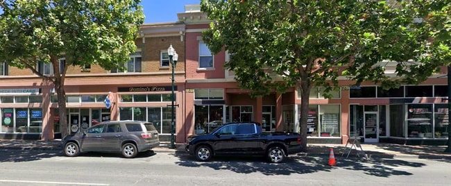Jefsen Apartments