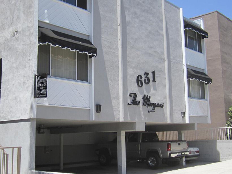 631 E. Palm in Burbank, CA - Building Photo