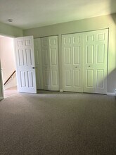 B 10 Nanni Dr in Winchester, CT - Building Photo - Building Photo