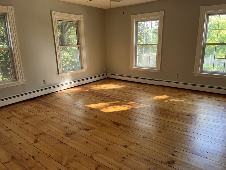 181 High Rd, Unit 2 in Newbury, MA - Foto de edificio