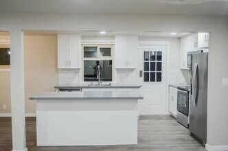 22917 76th Ave W in Edmonds, WA - Building Photo - Building Photo