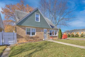2852 Scott St in Franklin Park, IL - Building Photo - Building Photo