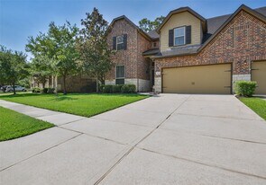 12218 Valley Lodge Pkwy in Humble, TX - Building Photo