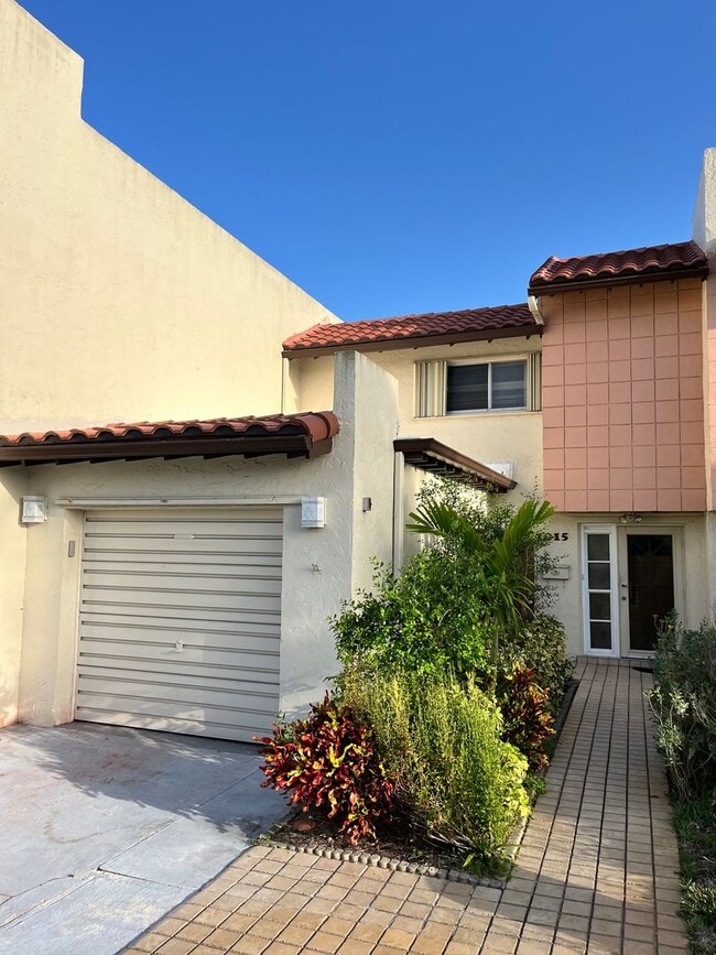 property at 1015 Ashley Ave