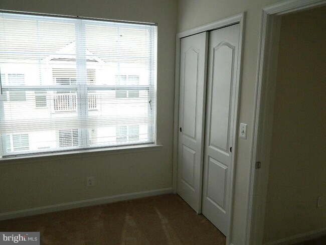 23540 FDR Blvd-Unit -405 in California, MD - Building Photo - Building Photo