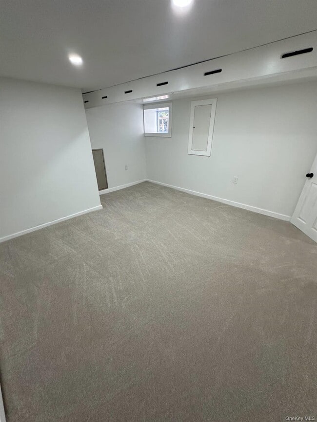 property at 964 E 42nd St