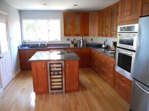 10040 Stonemill Rd in Richmond, VA - Building Photo - Building Photo