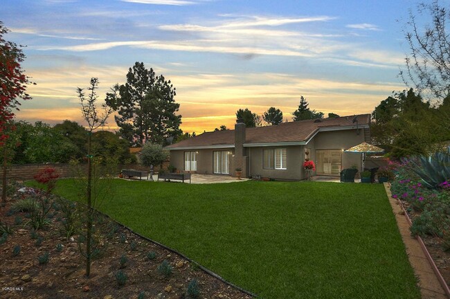 1502 Briarglen Ave in Westlake Village, CA - Building Photo - Building Photo