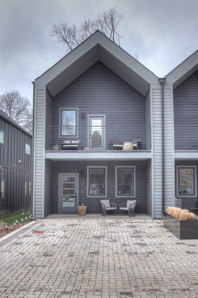 801 Cherokee Ave in Nashville, TN - Building Photo - Building Photo