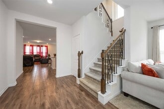 8006 Ash Ridge Dr in Richmond, TX - Foto de edificio - Building Photo