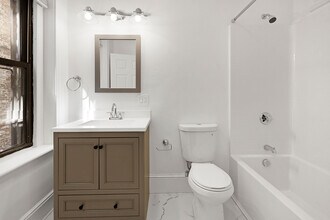 864 Huntington Ave, Unit 1 in Boston, MA - Building Photo - Building Photo