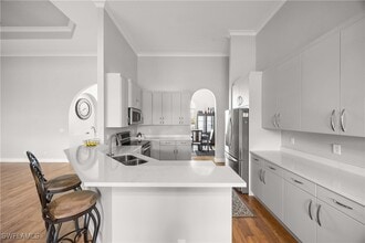 9882 El Greco Cir in Bonita Springs, FL - Building Photo - Building Photo