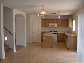 6241 W Encinas Ln in Phoenix, AZ - Building Photo - Building Photo