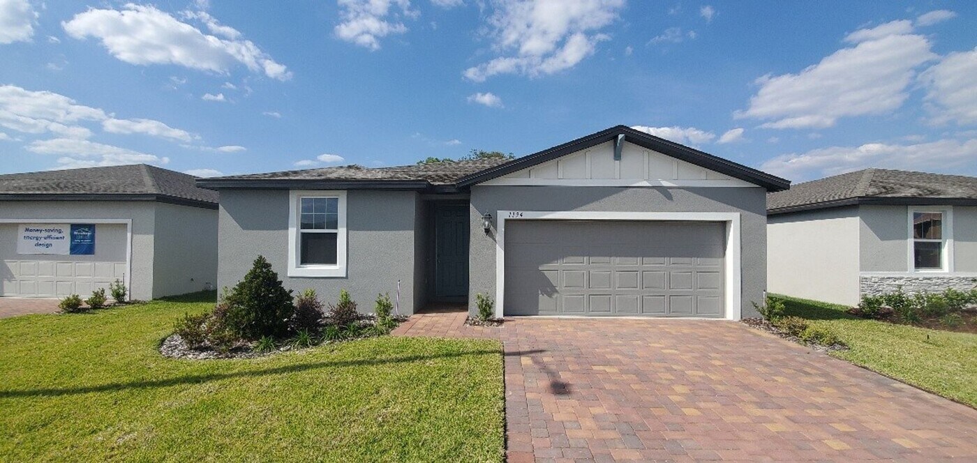 1194 Yumuri St in Winter Haven, FL - Building Photo