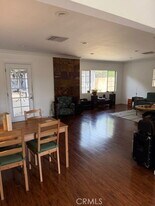 6527 Buffalo Ave in Los Angeles, CA - Building Photo