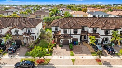 9000 NW 183rd St in Hialeah, FL - Building Photo - Building Photo
