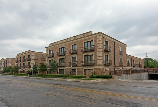 Park Hollow Luxury Residences