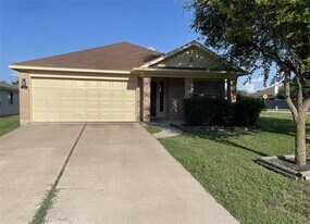 118 Fistral Dr in Hutto, TX - Building Photo