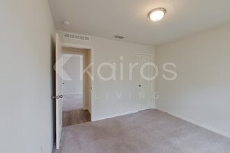 80 Pheasant Dr in Palm Coast, FL - Foto de edificio - Building Photo