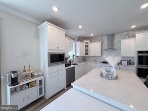 2835 Bridgewater Dr in Bryans Road, MD - Building Photo - Building Photo