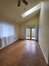 1129 1/2 W 16th St in Port Angeles, WA - Building Photo - Building Photo