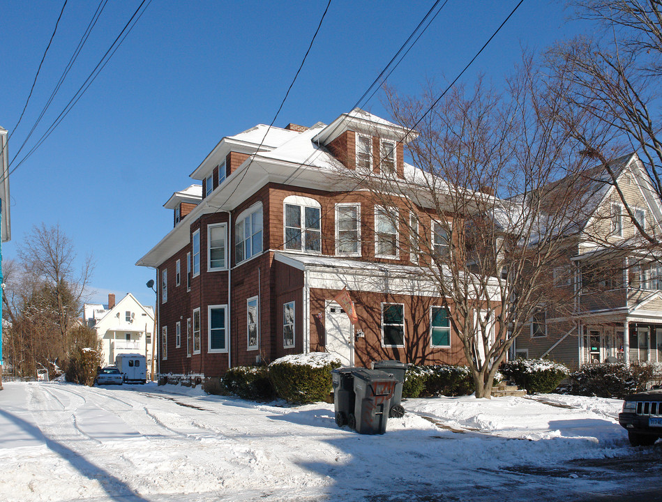 172 Barker St in Hartford, CT - Building Photo