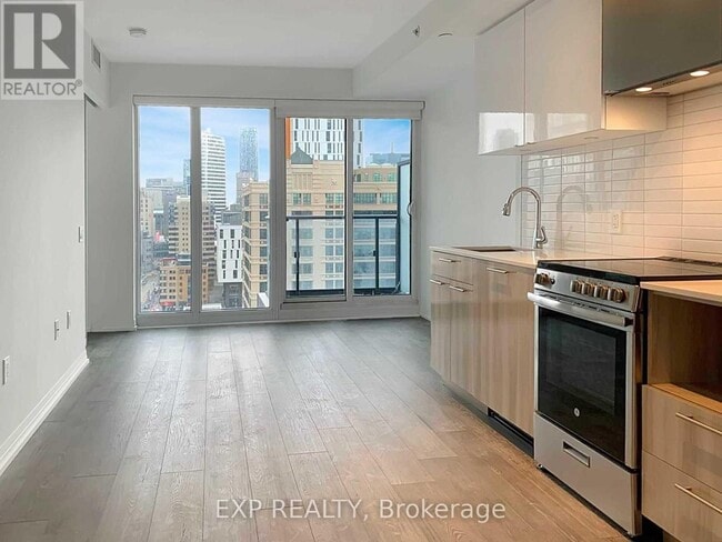 property at 1528-1251 JARVIS St