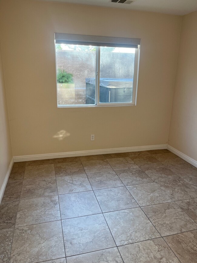 property at 1693 Thompson Ave