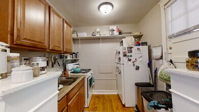 7502 Madison in Forest Park, IL - Building Photo - Building Photo